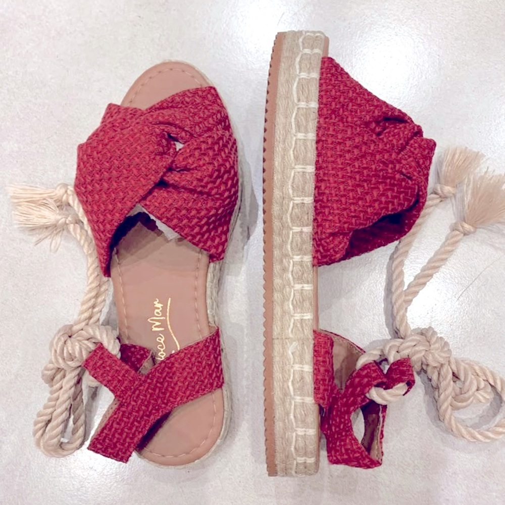 Mar Doce Mar Brazil Red Espadrille Sandals size 10